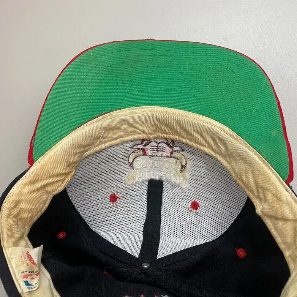 Chicago Bulls Hat‎ Snap Back Wool Blend Black Red Embroidered NBA VINTAGE AJD